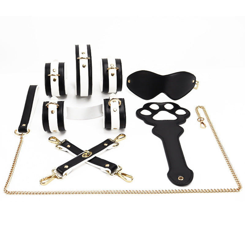 Black Wholesale Frisky Bedroom Restraint Kit With Cat Claw Paddle